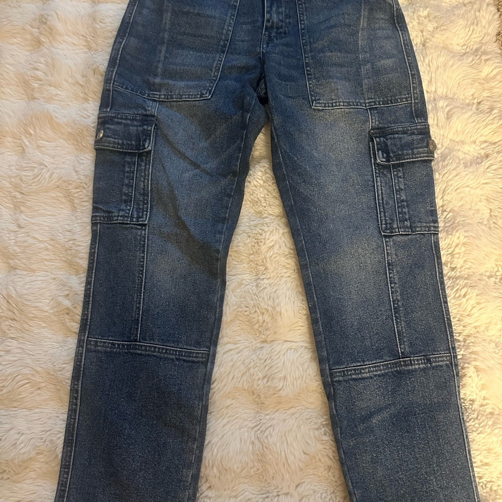 KanCan Low Rise Cargo Jeans - Women’s - Size 1/24 - Never Worn